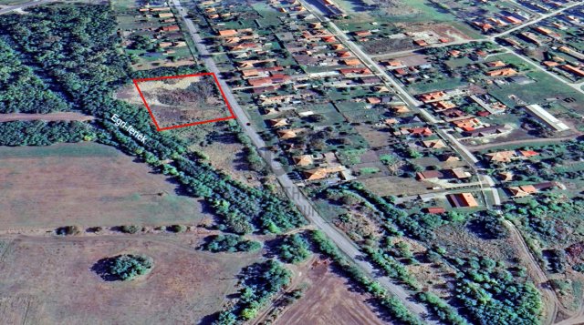 Eladó telek, Poroszlón 49 M Ft / költözzbe.hu