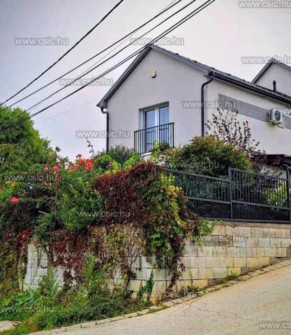 Eladó ikerház, Pomázon 139 M Ft, 3 szobás / költözzbe.hu