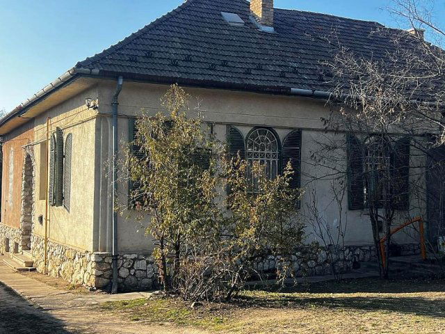 Eladó téglalakás, Gödöllőn 45.9 M Ft, 2 szobás