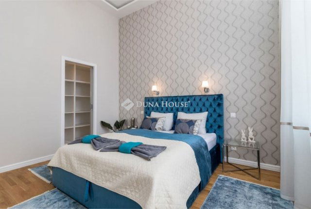 Eladó téglalakás, Budapesten, V. kerületben, Irányi utcában