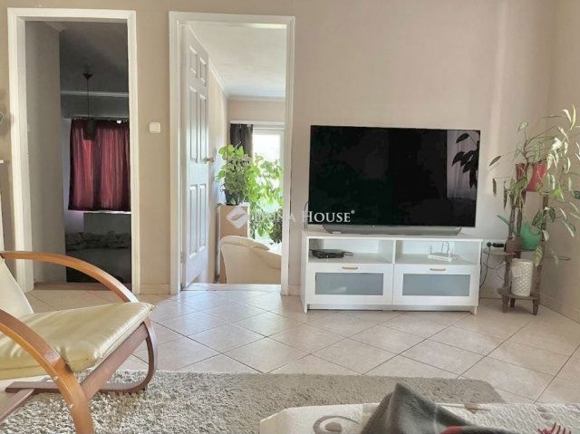 Eladó családi ház, Szigetszentmiklóson 135.9 M Ft, 3 szobás