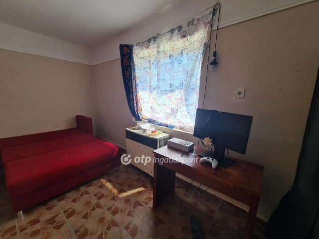 Eladó családi ház, Derecskén 34.901 M Ft, 3 szobás