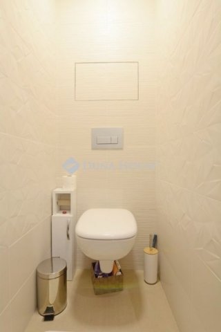 Eladó panellakás, Kecskeméten 66 M Ft, 2 szobás