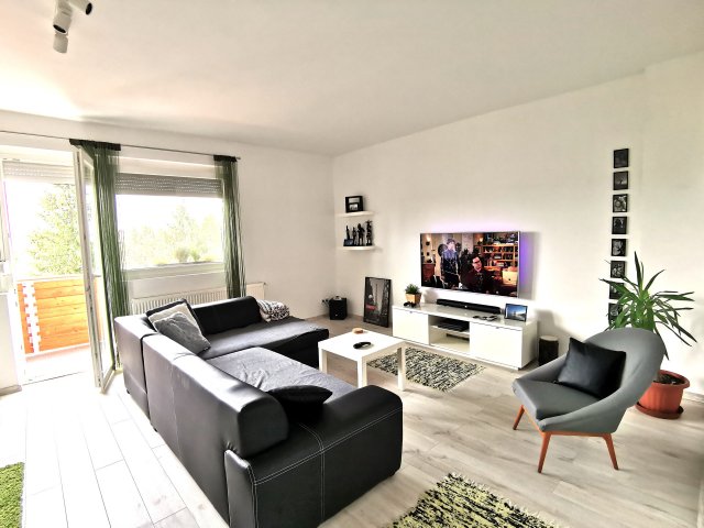 Eladó téglalakás, Keszthelyen 53.9 M Ft, 2 szobás