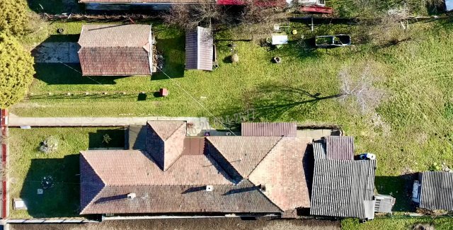 Eladó családi ház, Romhányon 28.99 M Ft, 4 szobás