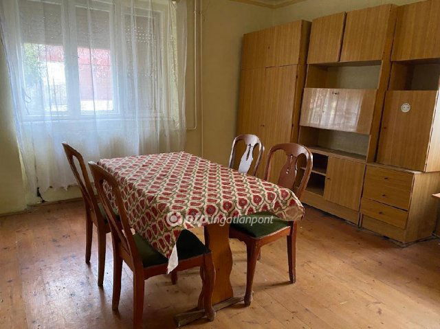 Eladó családi ház, Létavértesen 21 M Ft, 4 szobás