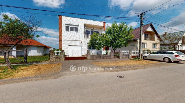 Eladó családi ház, Kisvárdán 65 M Ft, 2+1 szobás