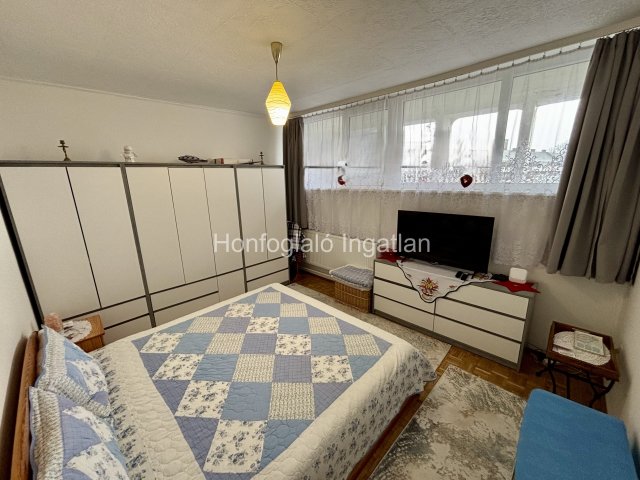 Eladó téglalakás, Nyíregyházán 72 M Ft, 3 szobás