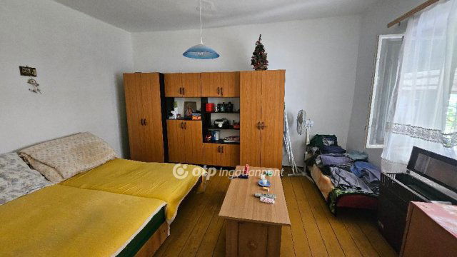 Eladó családi ház, Zaránkán 20.8 M Ft, 5 szobás