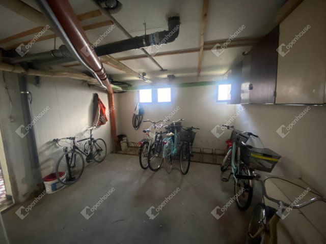 Eladó téglalakás, Mosonmagyaróváron 47 M Ft, 3 szobás