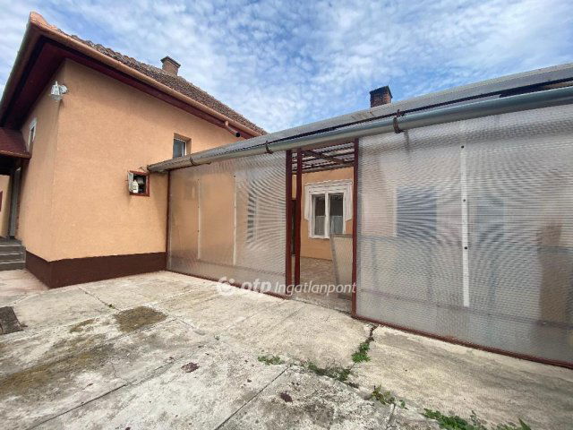 Eladó családi ház, Fábiánsebestyénben 17.9 M Ft, 3 szobás