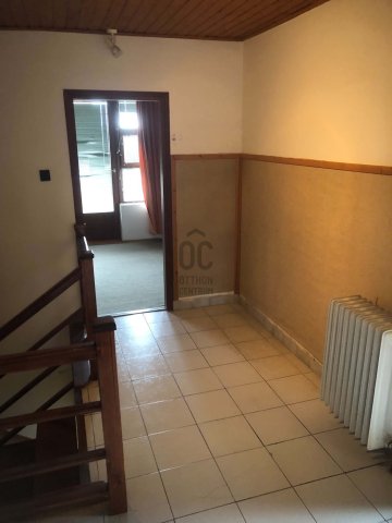 Eladó családi ház, Hosszúhetényen 89.5 M Ft, 5 szobás