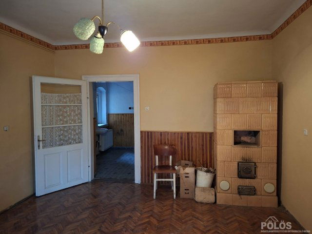 Eladó családi ház, Udvaron 81.9 M Ft, 2 szobás