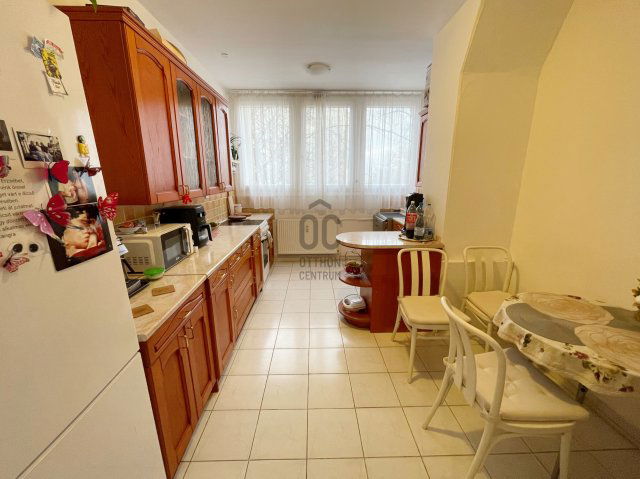 Eladó téglalakás, Szentendrén 78.8 M Ft, 3 szobás