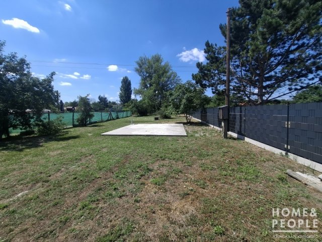Eladó telek, Szegeden 13.5 M Ft / költözzbe.hu