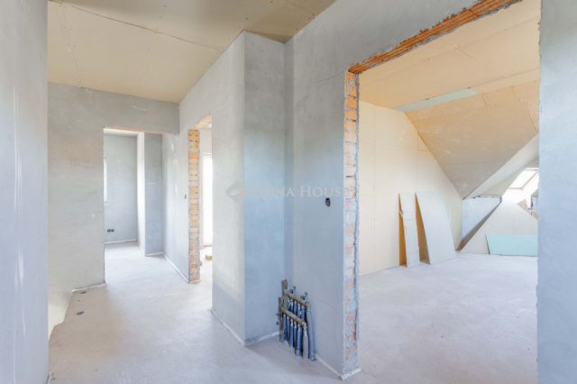 Eladó családi ház, Halászin 76 M Ft, 4 szobás