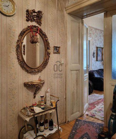 Eladó téglalakás, Budapesten, VI. kerületben 215 M Ft, 2 szobás