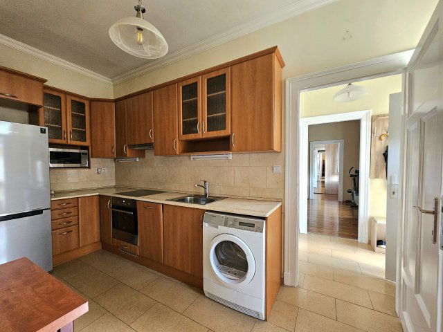 Eladó téglalakás, VIII. kerületben, Bródy Sándor utcában