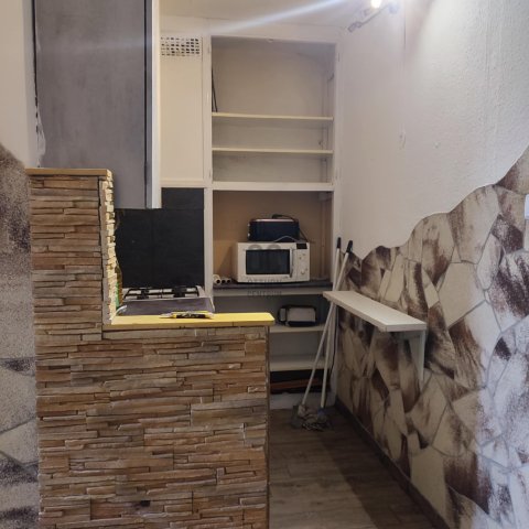 Kiadó panellakás, albérlet, Budapesten, XV. kerületben, 2 szobás