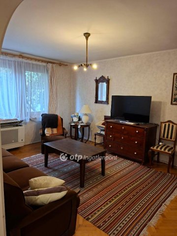 Eladó családi ház, Hajdúszoboszlón 105 M Ft, 5+1 szobás