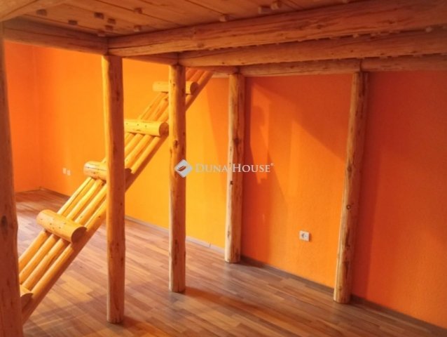 Eladó téglalakás, Zalaegerszegen 26.99 M Ft, 2 szobás