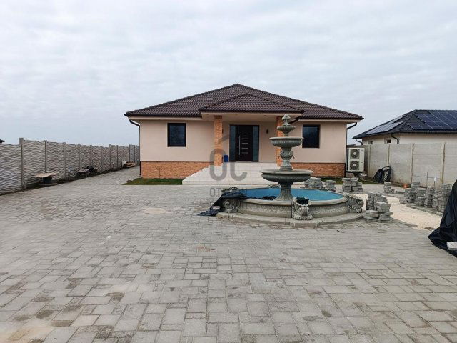 Eladó családi ház, Alsónémediben 229 M Ft, 5 szobás