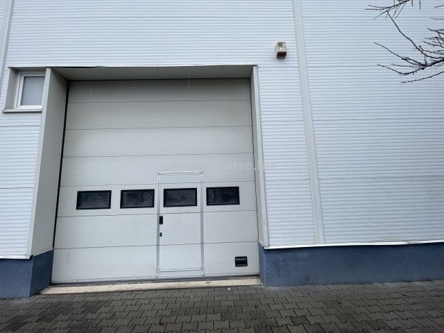 Kiadó ipari ingatlan, Budaörsön 804 E Ft / hó