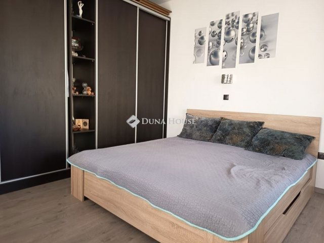 Eladó családi ház, Budapesten, XVIII. kerületben 134.9 M Ft