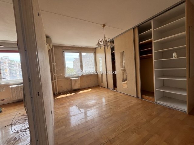Eladó panellakás, Budapesten, XV. kerületben 54 M Ft, 2 szobás