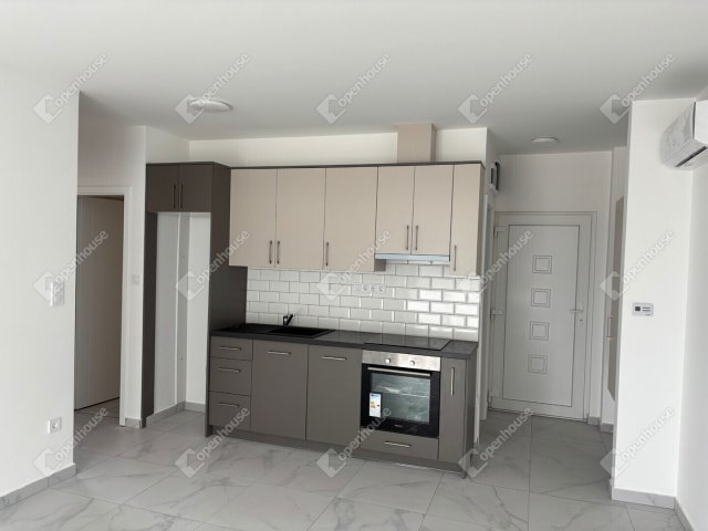 Kiadó téglalakás, albérlet, Győrött 230 E Ft / hó, 3 szobás