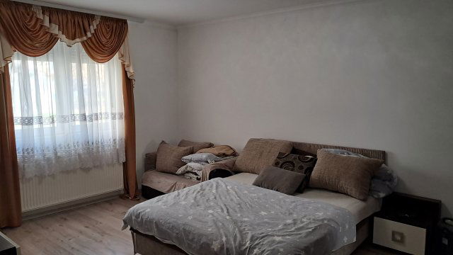 Eladó családi ház, Szolnokon 42.9 M Ft, 2 szobás