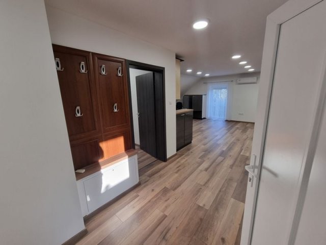 Kiadó téglalakás, albérlet, Érden 280 E Ft / hó, 3 szobás