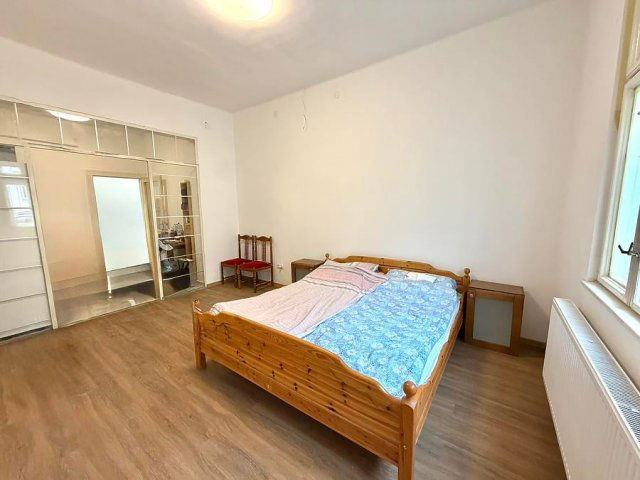 Eladó téglalakás, Budapesten, IV. kerületben, Tinódi utcában