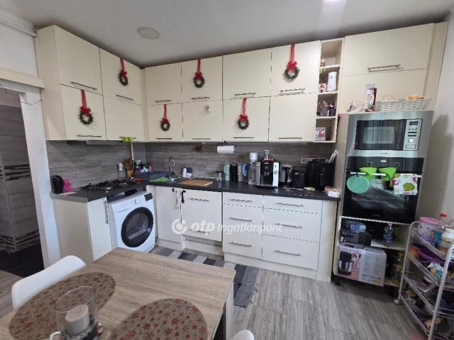 Eladó téglalakás, Miskolcon 29.9 M Ft, 1+1 szobás