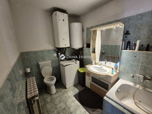 Eladó családi ház, Környén 42.8 M Ft, 3 szobás