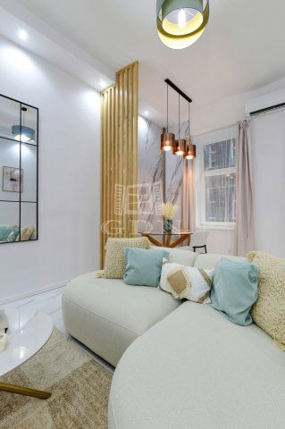 Eladó téglalakás, Budapesten, VI. kerületben 80 M Ft, 2 szobás