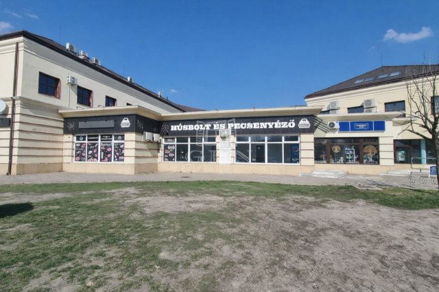 Kiadó ipari ingatlan, Székesfehérvárott 450 E Ft / hó