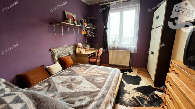 Eladó családi ház, Városföldön 74.5 M Ft, 4 szobás