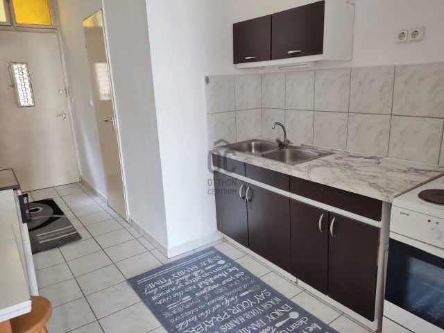 Eladó téglalakás, Budapesten, VII. kerületben 67.9 M Ft