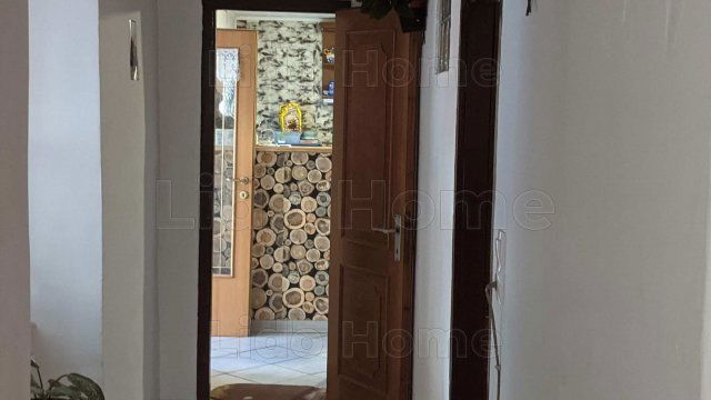 Eladó családi ház, Lesenceistvándon 46.5 M Ft, 4 szobás