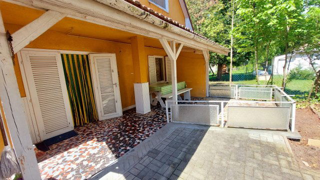 Eladó családi ház, Zamárdiban, Gábor Áron utcában 99 M Ft