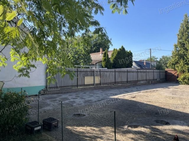 Eladó telek, Kecskeméten 38 M Ft / költözzbe.hu