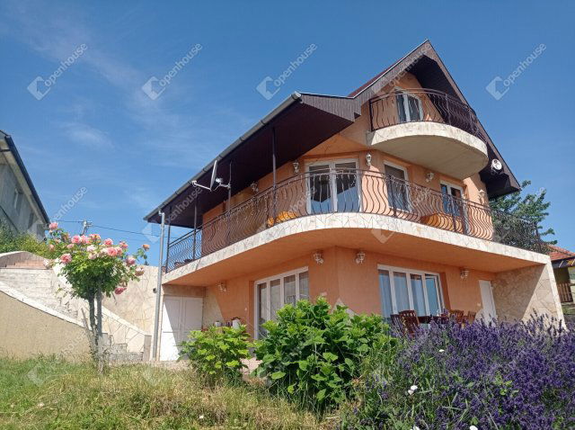 Eladó családi ház, Zalaegerszegen 132 M Ft, 4 szobás