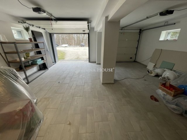 Eladó családi ház, Őrbottyánban 150 M Ft, 3 szobás