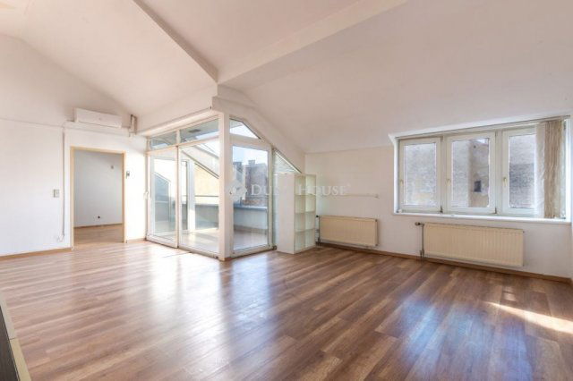 Eladó téglalakás, Budapesten, VII. kerületben 124.9 M Ft