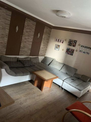 Eladó családi ház, Balatonszárszón 77 M Ft, 6 szobás