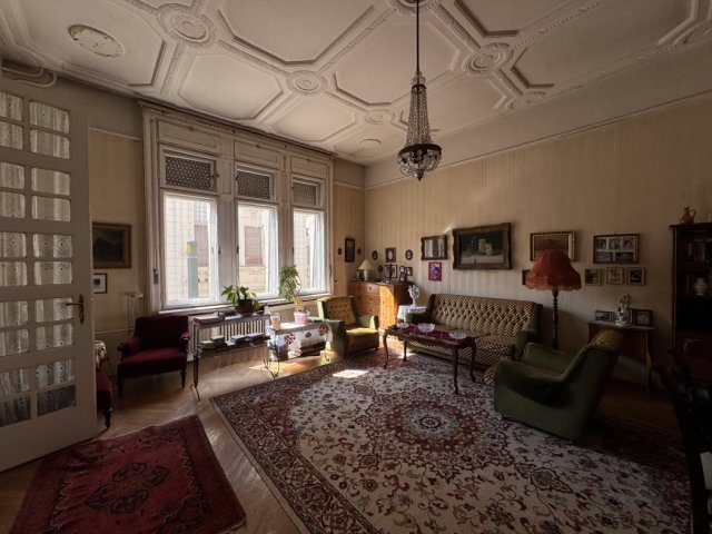 Eladó téglalakás, Budapesten, V. kerületben 225 M Ft, 2 szobás