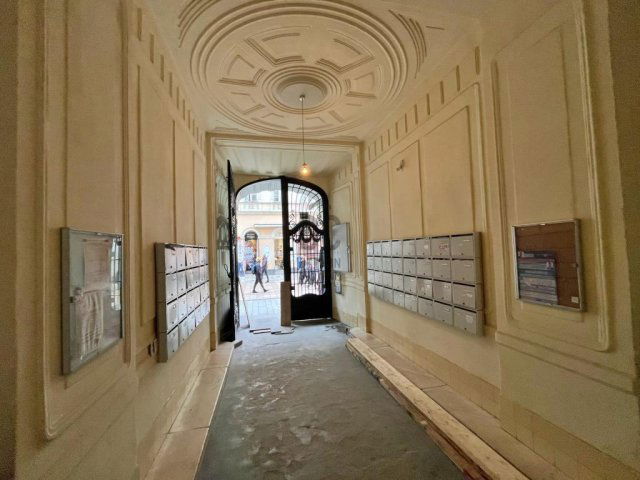 Eladó téglalakás, Budapesten, V. kerületben 179 M Ft, 3 szobás