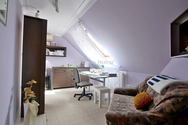 Eladó családi ház, Kiskunfélegyházán 149.9 M Ft, 5 szobás