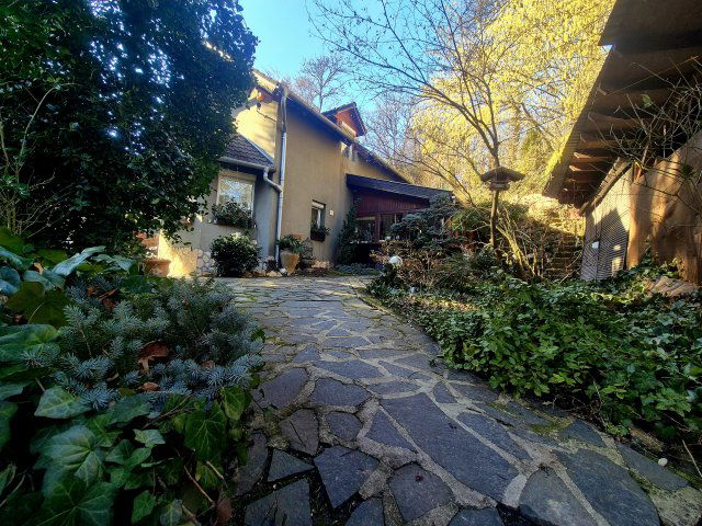 Eladó családi ház, Kismaroson 149.9 M Ft, 3+2 szobás